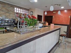 Cafetería Restaurante El Gato
