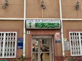 Restaurante bar la Parrilla en Alhabia
