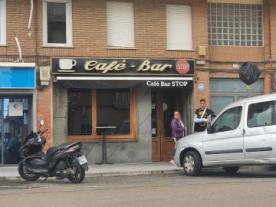 Café Bar Stop